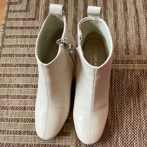 Everlane the Day Leather Bootie [Like New]